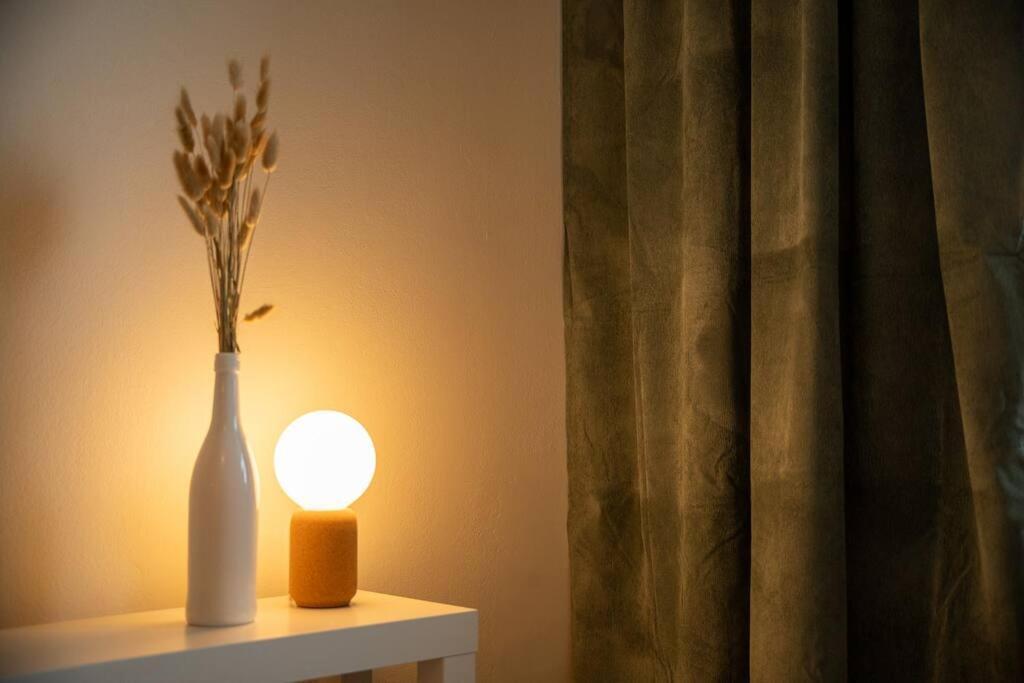 Arctic Downtown Dream: Cozy City Studio Rovaniemi Luaran gambar