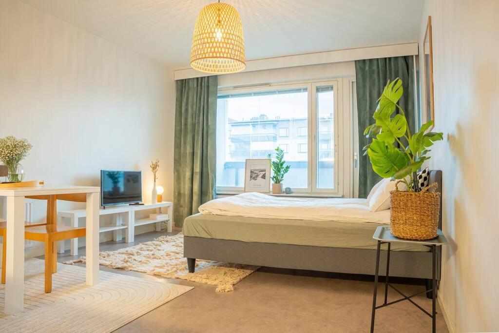 Arctic Downtown Dream: Cozy City Studio Rovaniemi Luaran gambar